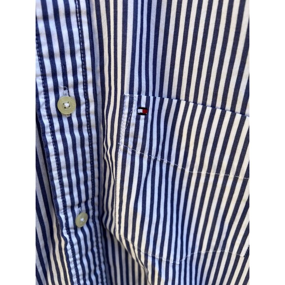 Dress Shirt Tommy Hilfiger Sz s - Picture 2 of 6